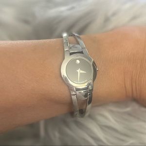 💕Movado Amorosa Wrist Watch Women 84 E4 1842 Quartz Black Bracelet💕